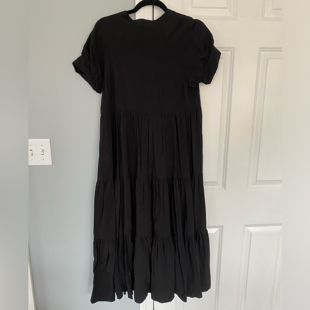 Flowy Lulus Dress - Picture 2 of 3